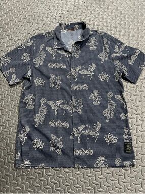 Roark Run Amok Bless Up Trail Shirt (Men’s Large)